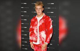 Justine paradise was born on march 4, 1997 in united states (23 years old). Pvrsq3bpjy5sm