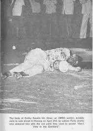 Mak minah bercerita bahwa semua barang dagangan dibeli di pasar cilimus bayongbong. Video Memperingati 46 Tahun Peristiwa 13 Mei 1969 Darulehsantoday