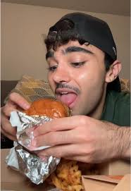 Tanguy David Mange Pepe Chicken