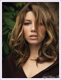Medium Wavy Haircuts For Women Hair Styles Wavy Hairstyles Medium Medium Hair Styles