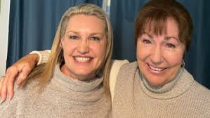 Thomas Wines Like a Version