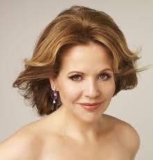 Renée Fleming (born February 14, 1959) is an American soprano whose  repertoire encompasses Richard Strauss, Mozart, Handel, bel canto, lieder,  French opera & chansons, jazz & indie rock. Fleming has a full