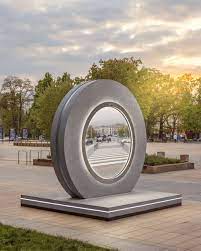 Framed in grey concrete, the virtual bridge allows residents of the lithuanian capital to see. Sci Fi Esque Portals On The Streets Of Vilnius And Lublin Connect Passersby In Real Time Colossal