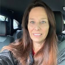 Krista Perrin's Instagram, Twitter & Facebook