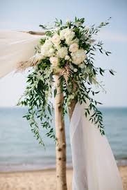 Rustic Romantic Michigan Beach Wedding Beach Wedding Flowers Michigan Beach Wedding Wedding Beach Ceremony