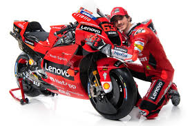 It features a big number 63 embroidered on the front and the pecco logo on both sides. Pecco Bagnaia 12 Gallery Full Top Fullscreen Zeitblatt Magazin