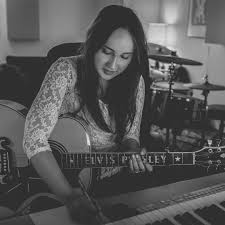 Listen to Janine Villforth