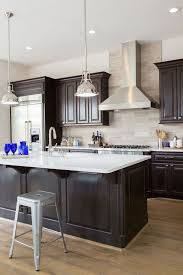 Espresso is a rich, warm toned stain that beautifully complements today's neutral color palette. Modern Expresso Kitchen Cabinets Novocom Top