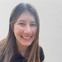 Serena Robertson's Instagram, Twitter & Facebook