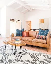 Read on for our favorite desert house colors and find the palette that speaks to you. Desert Style Has Come To Town San Diego Home Garden Lifestyles