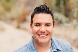 The Great Christmas Light Fight (TV Series 2013– )