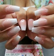 16 Stunning Nail Art Trend Ideas For 2020 Ombre Naglar Med Glitter Trendiga Naglar Prom Naglar