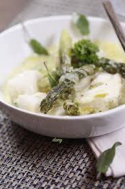 Asperges Vertes Et Cabillaud Au Bouillon D Oignon Creme Epicetout La Cuisine De Dany Asperge Verte Recette Poisson Plat Poisson