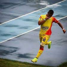 View cucho hernández profile on yahoo sports. El Nino Mas Temido En Colombia