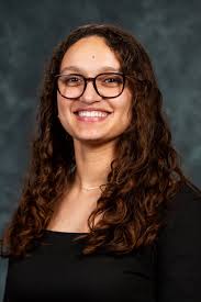 Ana Estrella's Instagram, Twitter & Facebook