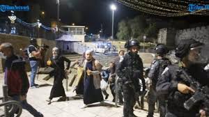 Serangan rudal itu terjadi sebagai tanggapan atas tembakan roket hamas ke daerah yerusalem dan israel selatan. C0pw A01mcwytm