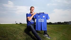 Den nordirländska försvararen jonny evans är en produkt av manchester uniteds akademi. Jonny Evans Signs For Leicester City