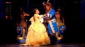 Successo assicurato per la versione live action del film di animazione bella e la bestia a firma disney. La Bella E La Bestia Musical Italian Movie Streaming Online Watch