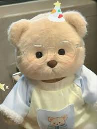 Discover 9 collage ideas