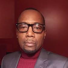 Jeffrey Elms's Instagram, Twitter & Facebook