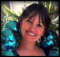 Interview With Joni Nickrent of Pop Art Minis