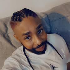 Tommy L Haggins (@the_realtommybraxton) • Instagram photos and videos