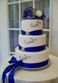 Pin By Tynisa Jordan On Eurso Euro Wedding Cake Flowers Blue Royal Blue Wedding Cakes Wedding Cakes Blue