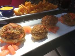 Handy foods iga provides groceries to your local community. Great Food Review Of A Lure Aquarium Bar Ottawa Il Tripadvisor