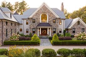 Includes new homes, old homes, rural homes and urban homes. 17 Gorgeous Traditional Home Exterior Designs You Will Find Inspiration In
