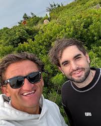 Casey Neistat (@caseyneistat) · Instagram photos and Reels