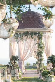 Unforgettable European Inspired Luxury Wedding Ideas Strictly Weddings Luxury Weddings Reception Luxury Wedding Luxury Wedding Venues