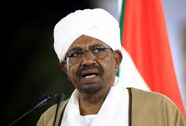 أفادت مصادر سودانية أن الرئيس السابق عمر البشير يقضي معظم وقته داخل محبسه في سجن كوبر في قراءة الكتب. Ù†Ù‚Ù„ Ø§Ù„Ø¨Ø´ÙŠØ± Ø¥Ù„Ù‰ Ø³Ø¬Ù† ÙƒÙˆØ¨Ø± ØªØ­Øª Ø­Ø±Ø§Ø³Ø© Ù…Ø´Ø¯Ø¯Ø© Ø¹Ø§Ù„Ù… ÙˆØ§Ø­Ø¯ Ø§Ù„Ø¹Ø±Ø¨ Ø§Ù„Ø¨ÙŠØ§Ù†