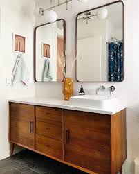 A contemporary style has an elite feel and a modern look. 17 Mid Century Modern Bathroom Design Ideas