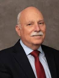 Ryan Tomaz's Instagram, Twitter & Facebook