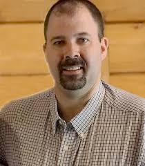 Justin Tillett's Instagram, Twitter & Facebook