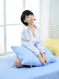 Dalam banyak hal, mereka hampir kalah dengan produk yang terbuat dari bahan alami, dan dalam beberapa kasus bahkan melampaui mereka. Hati Hati Malas Mengganti Bantal Bisa Bahaya Info Bantal Indonesia