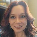 Carrie Cruse's Instagram, Twitter & Facebook