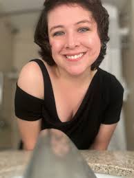 CSU College of Veterinary Medicine roommate needed. Clean and peaceful  living environment preferred. Must be responsible and respectful. Cats  welcome