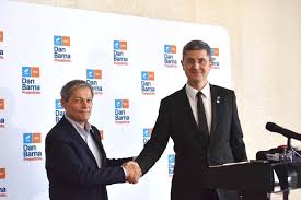 „din fericire, am doar două intervenții chirurgicale la menisc, dar am fost destul de ghinionistă la acest capitol. Dan Barna Candidatul AlianÈ›ei Usr Plus La Alegerile PrezidenÈ›iale È™i A Prezentat Programul De PreÈ™edinte La Sibiu Uniunea SalvaÈ›i Romania