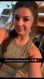 How do I look without makeup?