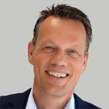 IRS Group: Leadership