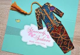 Malaysian Traditional Baju Kebaya Fabric Bookmark Batch 7 Pink With Turquoise Flowers Traditional Outfits Kebaya Fabric