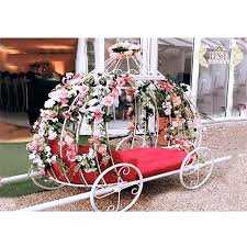 Pengantin perempuan indonesia punya tampilan cantik di semua daerah. Kereta Dorong Pengantin Tema Cinderella Kereta Dorong Pengantin Wanita Masuk Pengantin Perempuan Love Seat Masuk Pernikahan Terbaik Cinderella Buy Cinderella Carriage Carriage Horse Carriage Product On Alibaba Com