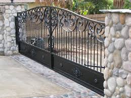 Explore our realistic updated price guide today. Driveway Gates Cost Installation Quotes 2021 Earlyexperts