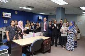 Information department jabatan penerangan malaysia ministry of communications and multimedia sarawak list of federal agencies in malaysia, malaysia, text, trademark, logo png. Kkmm Album Lawatan Kerja Yb Timbalan Menteri Ke Jabatan Penerangan Kuching Sarawak Pada 14 Mei 2019 Image Lawatan Kerja Yb Timbalan Menteri Ke Jabatan Penerangan Kuching Sarawak Pada 14 Mei 2019