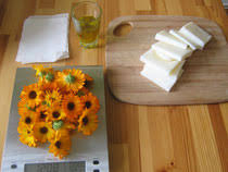 Ringelblumensalbe, selbst gemacht 2 rezepte, vegan! Ringelblumensalbe Selbst Herstellen Anjas Garten Reich Naturnah Gartnern