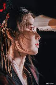 曼陀罗花摄影 迦蓝 ll 出镜 好好求你做个人吧 排骨猪啊妆造 芋泥图图同行 栀耳err 知竹zz 汉服提供 如步彩云间