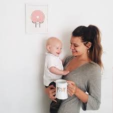 Die bindung zwischen mutter und kind entsteht mit dem tag der empfängnis. Donuts Coffee Mom Baby Son Morning Photography Baby Selfie Mom Beauty Morning Photography