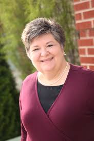 Keep in mind that central is an insurance agency that uses independent insurance agents to find plans with. Mt Pleasant Agency Inc Central Insurance Welcomes Agent Julie Gronda Mt Pleasant Agency Inc