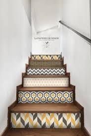 Dans Le Decor Avec Le Papiers De Ninon Westwing Magazine Decoration Escalier Deco Escalier Idee Deco Escalier